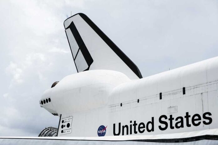 2199566741 featured image NASA Astronauts Face Extended Mission in Space: Compensation Talks