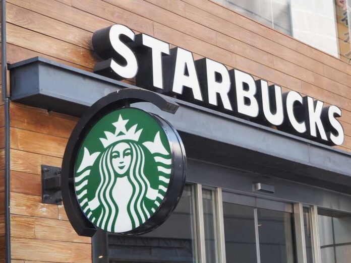 2424822809 featured image Starbucks Faces $50 Million Lawsuit Over Hot Tea Burns