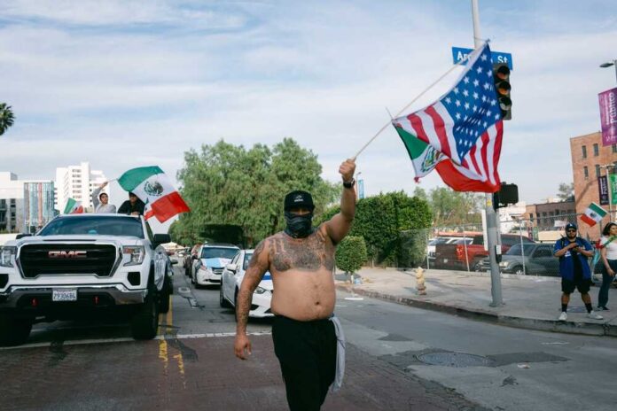 2589335857 featured image Republican Push Against Sanctuary Cities: Legal Consequences for Mayors