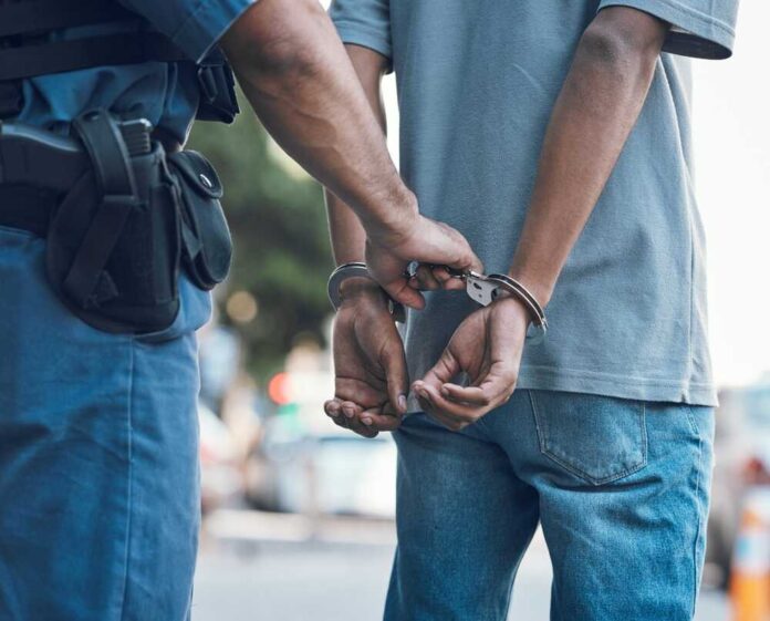 2337392319 featured image Security Guard, Marine Vet Shot by Undocumented Immigrant at Bar