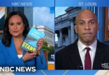 Cory Booker calls for new leaders, says Democrats have